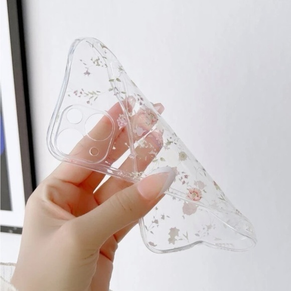 ⚠️Clearance🌟iPhone 13/Pro/Pro Max Floral Phone Case - Picture 4 of 4
